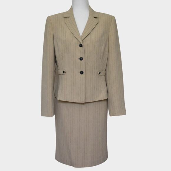 TAHARI ASL Pinstripe Blazer & Skirt Suit Set Size 8 - Picture 1 of 7
